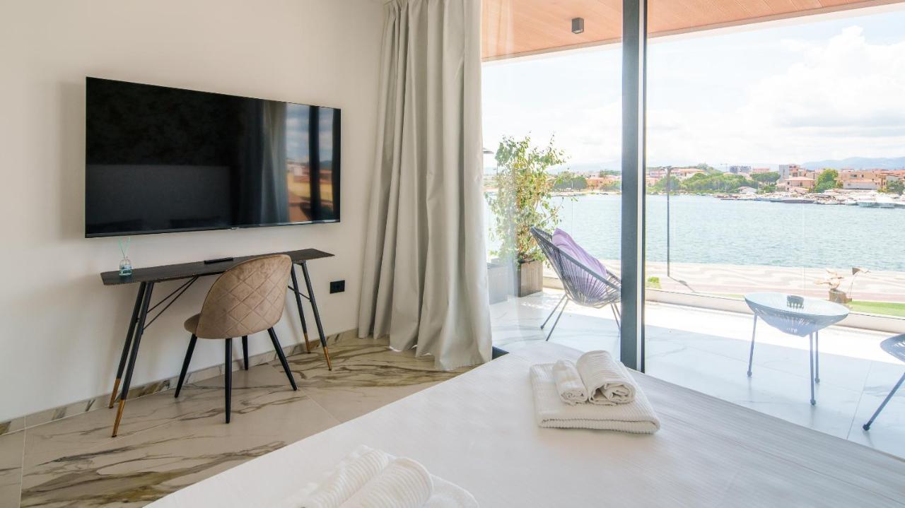 Welcomely - Affittacamere Seamphony Rooms ออลเบีย ภายนอก รูปภาพ