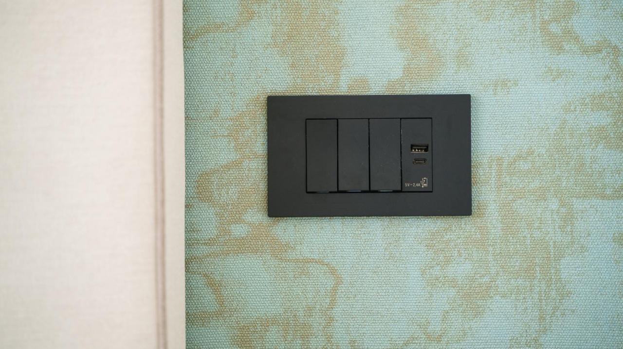 Welcomely - Affittacamere Seamphony Rooms ออลเบีย ภายนอก รูปภาพ